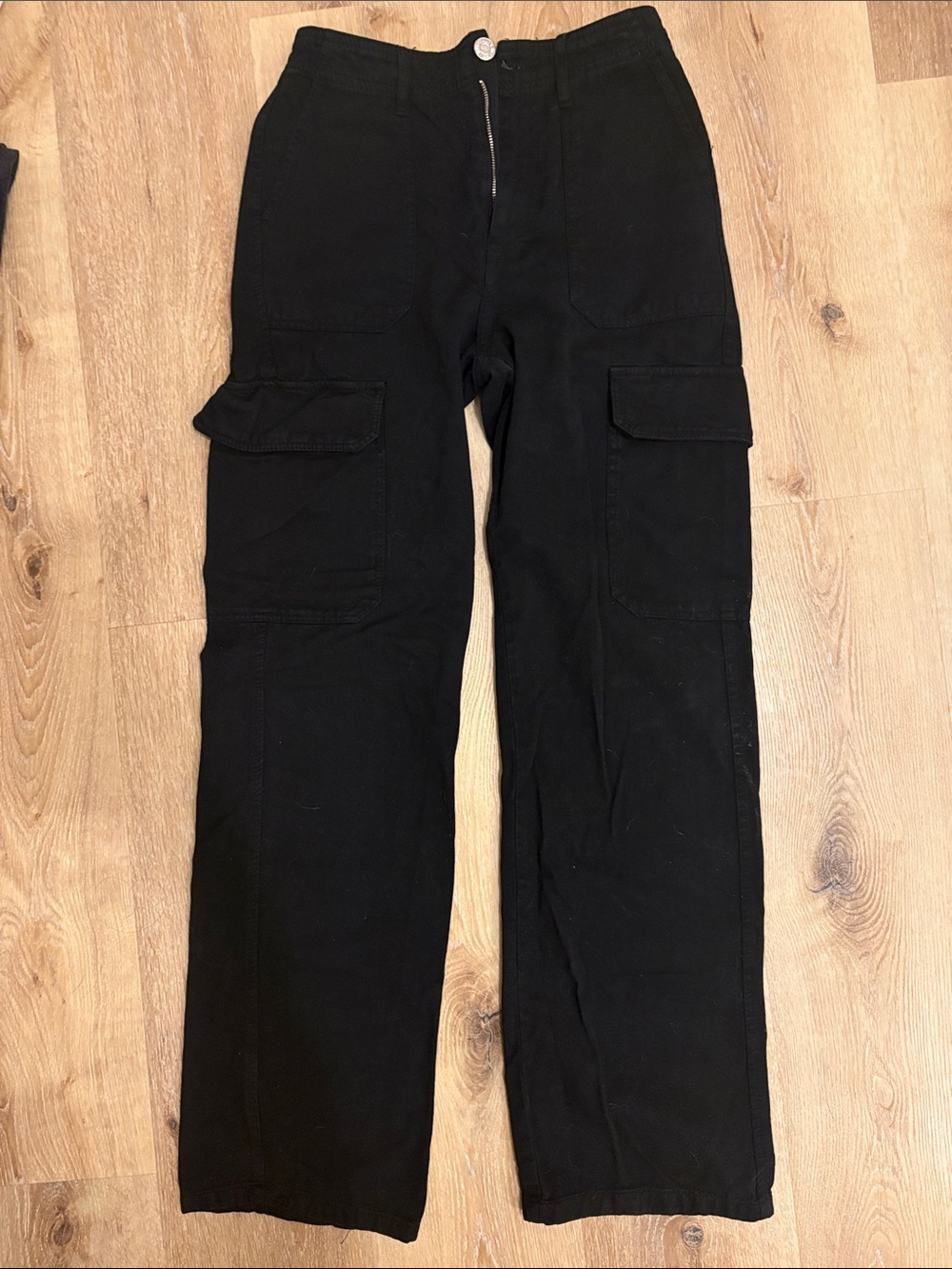 Zara Black Women’s Cargo Pants with Flap Pockets